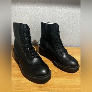 Brand New! WW Lupe Faux Leather Combat Boots - Universal Thread Black 9.5W